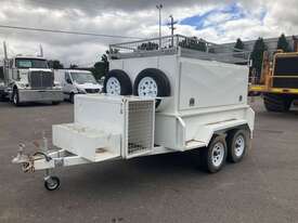 2014 Resort 8x5 8x5 Enclosed Box Trailer - picture1' - Click to enlarge