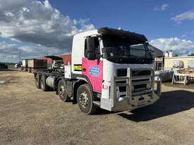 2010 Volvo FM MK2 8x4 Hook Bin Truck - picture0' - Click to enlarge