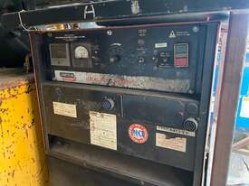 LINCOLN IDEALARC DC-600 MULTI-PROCESS WELDER - picture0' - Click to enlarge