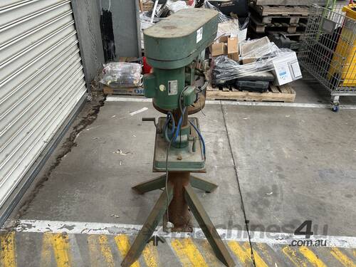 Long Chang LCN-14 Pedestal Drill Press
