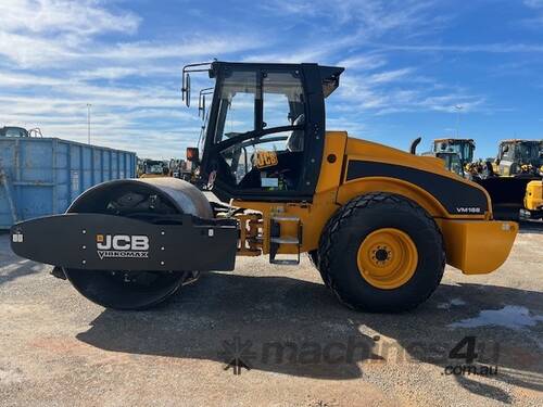 caption UNUSED 2023 JCB VM166D ROLLER U4687