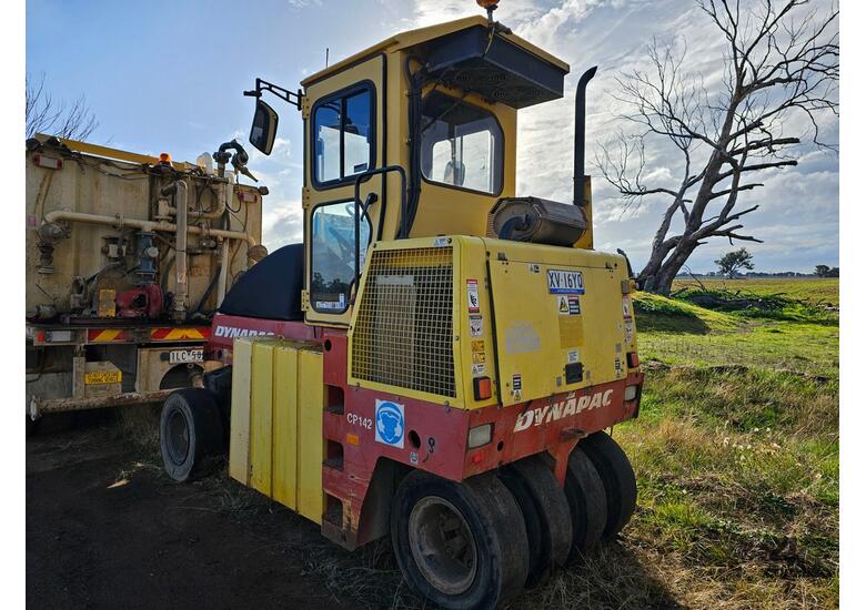 caption 2008 DYNAPAC CP142 MULTI WHEEL ROLLER
