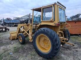 Renault Tractor with Front End Loader - picture2' - Click to enlarge