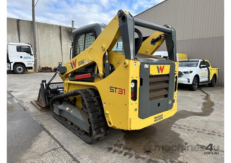 caption Used Wacker Neuson ST31 Skidsteer Loader