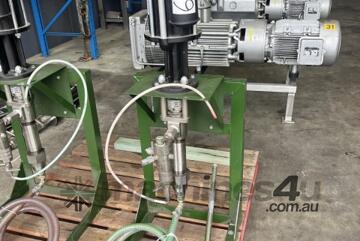 Piston Pump, Inlet 25mm Dia, Outlet 25mm Dia