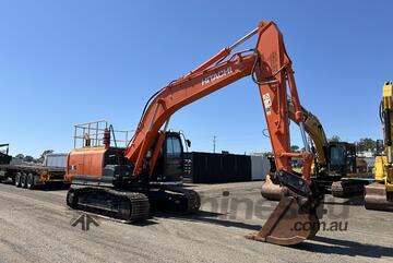 2019 Hitachi ZX200-5B Hydraulic Excavator + Buckets!