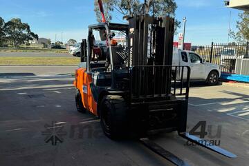 Toyota 4.5 tonne Container Mas Forklift
