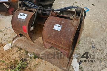 Skid Steer Bucket with Grab