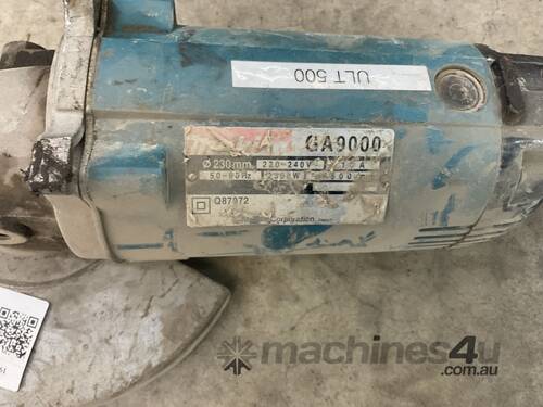 Makita GA900 Angle Grinder