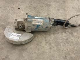 Makita GA900 Angle Grinder - picture1' - Click to enlarge