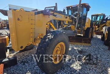 John Deere   670G Motor Graders