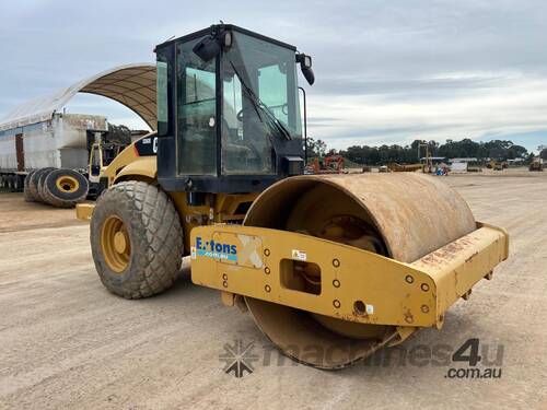 2005 Caterpillar CS-563E VR17 Drum Roller – For Road Compaction