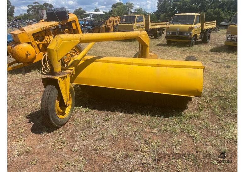 caption Tow behind sweeper , Pacific Ace Equipment, Model 34TD