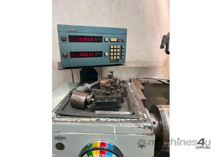 caption Colchester Master 2500 centre lathe with DRO and accessories