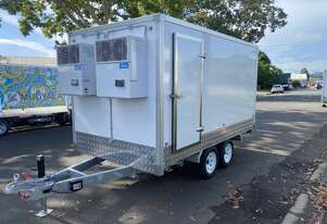 Maxi Twin Side Fridge + Freezer Mobile Cool Room