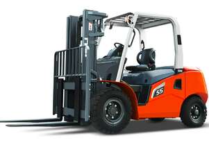 Heli 5.5 Tonne G3 Diesel Forklift - Compact model
