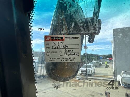 caption 2013 JCB 4CX Backhoe/ Loader