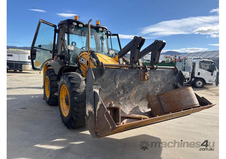 caption 2013 JCB 4CX Backhoe/ Loader