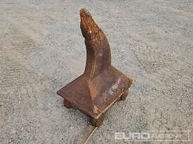 Oz OZ Ripper to suit 20t Excavator, Ears 300mm, Centres 480mm, Pins  - picture0' - Click to enlarge