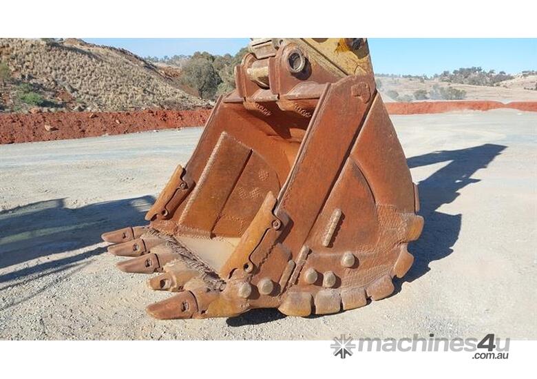 caption Caterpillar 349DL
