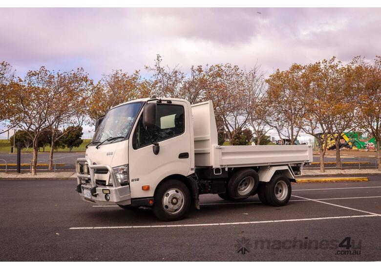 2020 Hino 300 616 Automatic Tipper