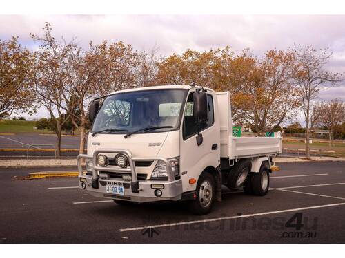 2020 Hino 300 616 Automatic Tipper