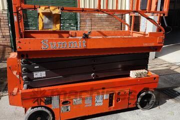 Dingli Scissor Lift S0812EH - MUST SELL !!! Dingli Scissor Lift S0812EH - MUST SELL !!!