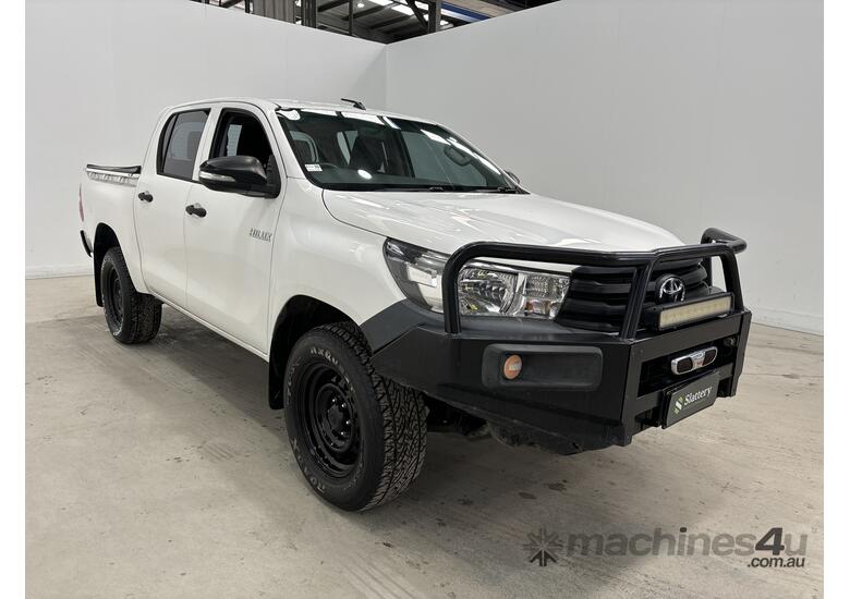 caption 2017 Toyota Hilux Workmate 4x4 Dual Cab Utility (Diesel) (Auto)