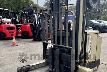 Crown 30WRTF102 Walkie Stacker