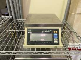 2 X Roband Sandwich Press & Scales - picture1' - Click to enlarge