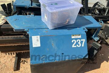 Weiss McNair 12 LPV V-Sweeper