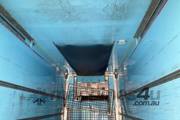 Peki ST3 Tri Axle Roll Back Refrigerated Pantech A Trailer Peki ST3 Tri Axle Roll Back Refrigerated Pantech A Trailer