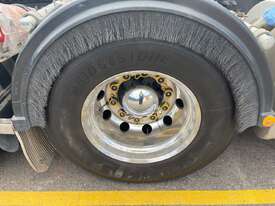 2013 Volvo FH MK2 Prime Mover - picture1' - Click to enlarge