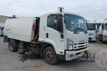 Isuzu   FSR850 Isuzu   FSR850