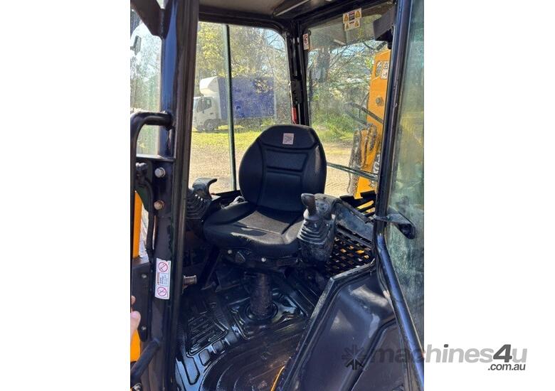 JCB Backhoe - 1CXT 