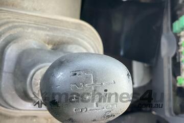 Isuzu 2010   FRR Cab Chassis