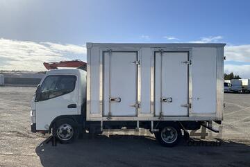 2020 Mitsubishi Canter 515 City Cab 4x2 Pantech