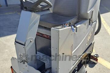 Refurbished Conquest CRZ TD Ride-On Floor Scrubber | Industrial Grade | High Productivity