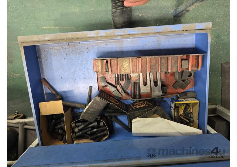 Mazak VTC-20B 4 Axis Machining Centre