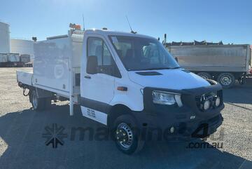 2022 Mercedes Benz Sprinter Service Body