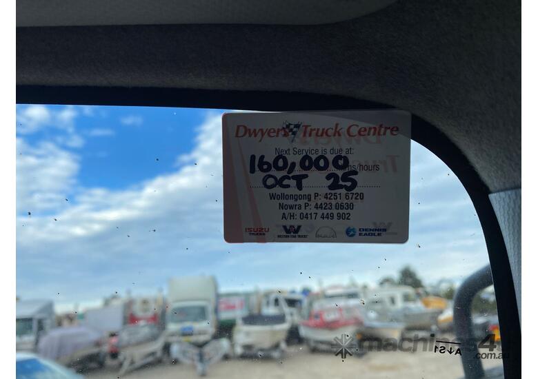 2013 Isuzu NPR Table Top