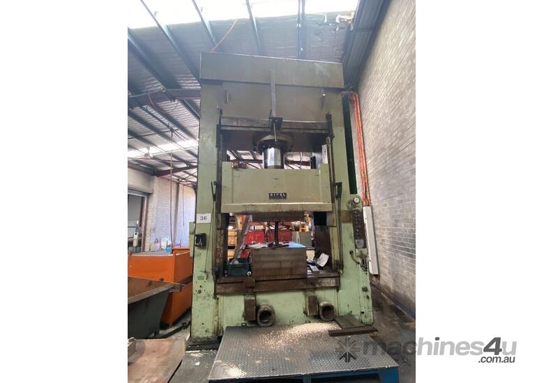 BIPEL Hydraulic Press