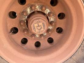 2021 GTE 3-2 Tri Axle Side Tipper - picture0' - Click to enlarge