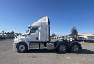 2023 Freightliner Cascadia Prime Mover