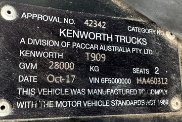 2017 KENWORTH T909 PRIME MOVER