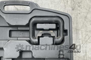 Ozito SPR-7100 180mm Corded Sander & Polisher