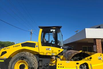 2023 Bomag BW216D-5 smooth drum roller
