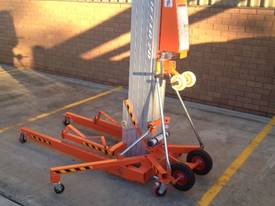 EZI-LIFT LGC 700 METRE DUCT LIFTER - picture0' - Click to enlarge