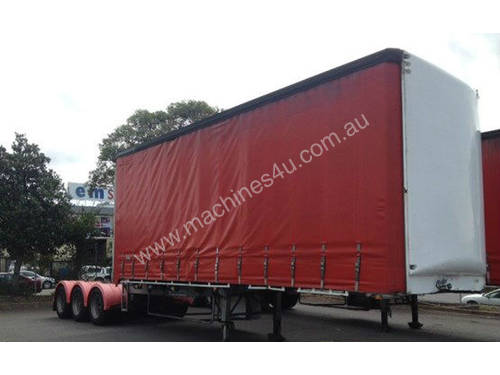 2002 Freighter 34 Pallet B-Double Curtainsider