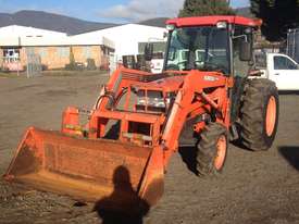 Kubota L4310 Tractor - picture0' - Click to enlarge